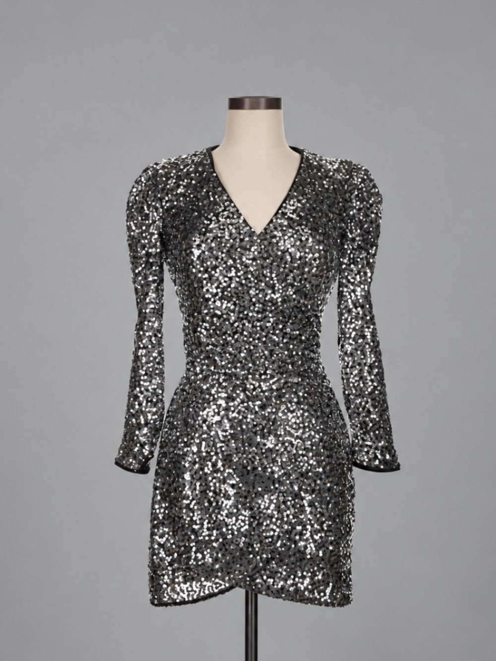 Bardot Silver Sequin Long Sleeve Mini Dress – Size 8 NWT
